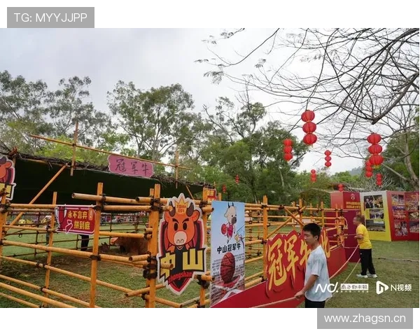 孙兴慜深夜排摊买烤串，亿万身价站在队伍里比谁都接地气